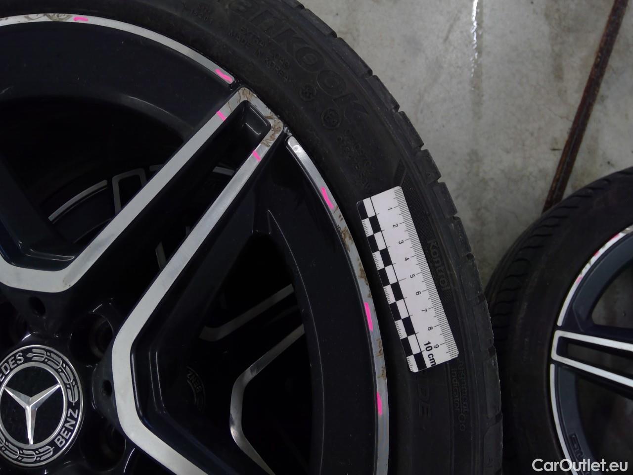  Mercedes  C-Klasse C 300e T SE Edition Aut #1