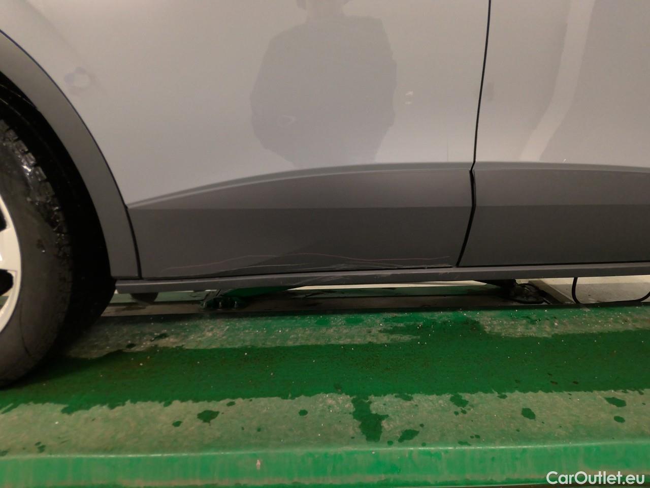  Volkswagen  ID.4  EV 77kWh Pro Performance #5