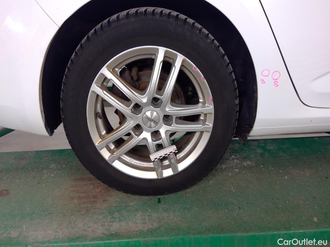  Renault  Megane M�gane ST dCi 115 Bl..Zen Aut. #18