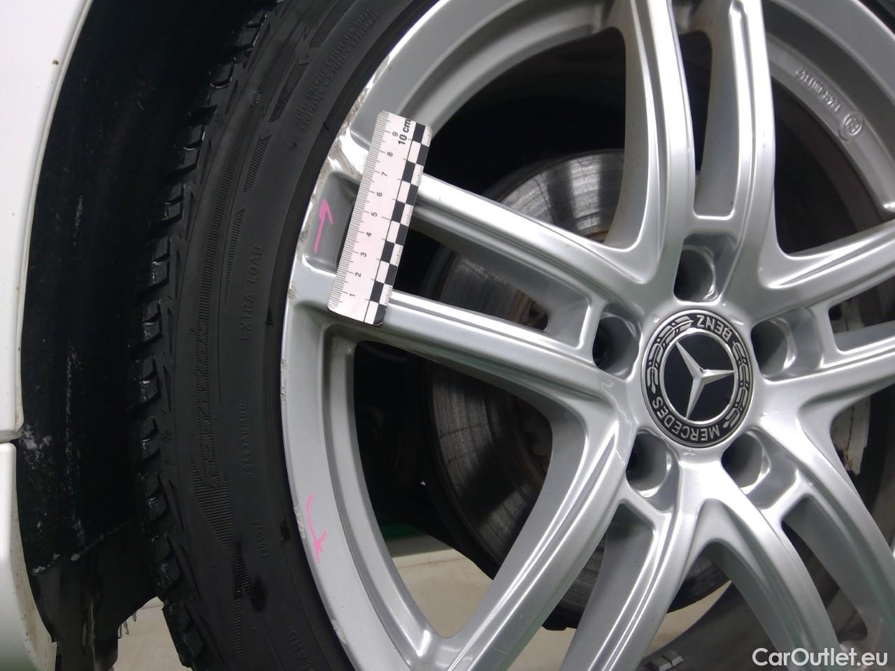  Mercedes  C-Klasse C 300 de T SE edition Aut #13