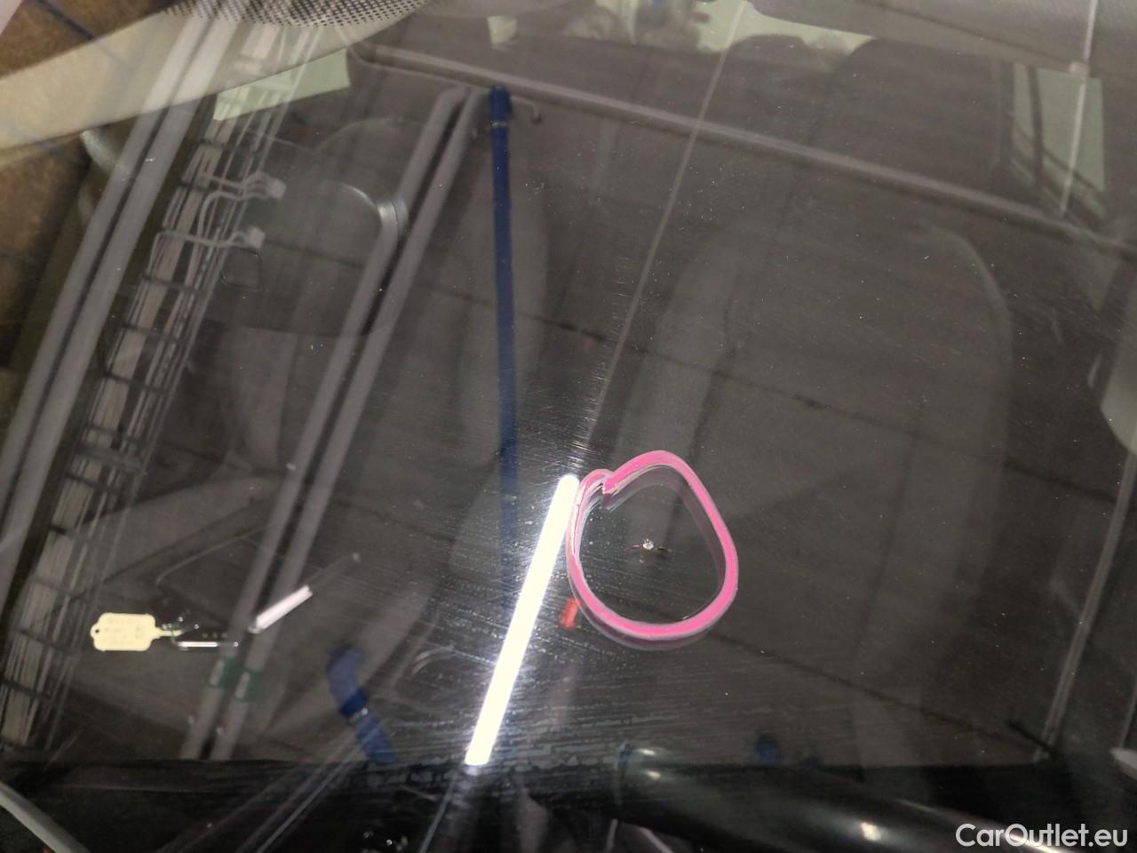  Volkswagen  Golf  SC 1.5 eTSI 130 Aut #2