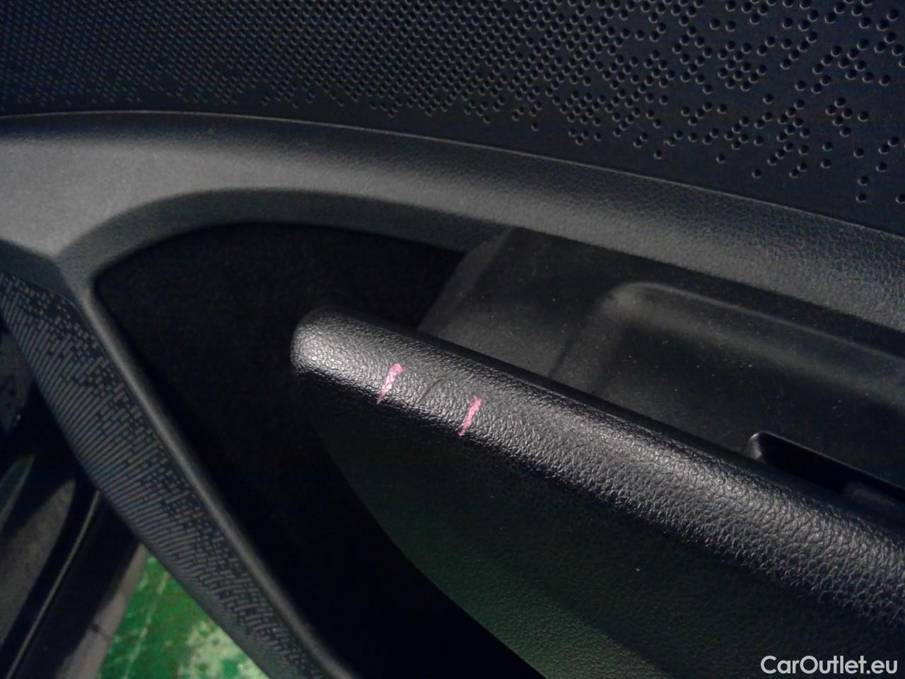  Skoda  ENYAQ  iV80 5d #15