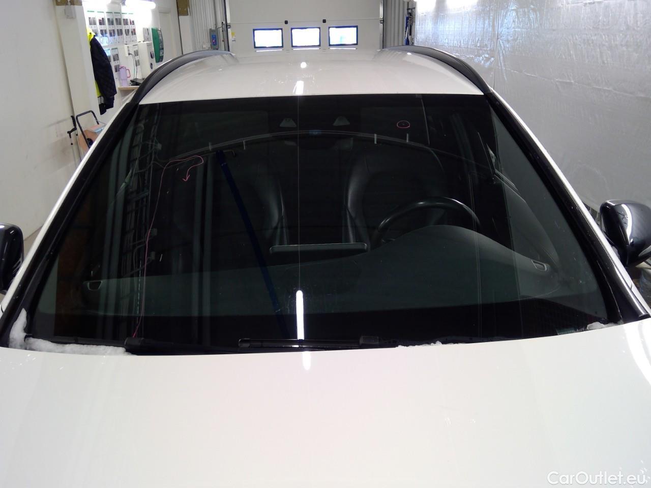  Mercedes  C-Klasse C 300e T SE Edition Aut #13