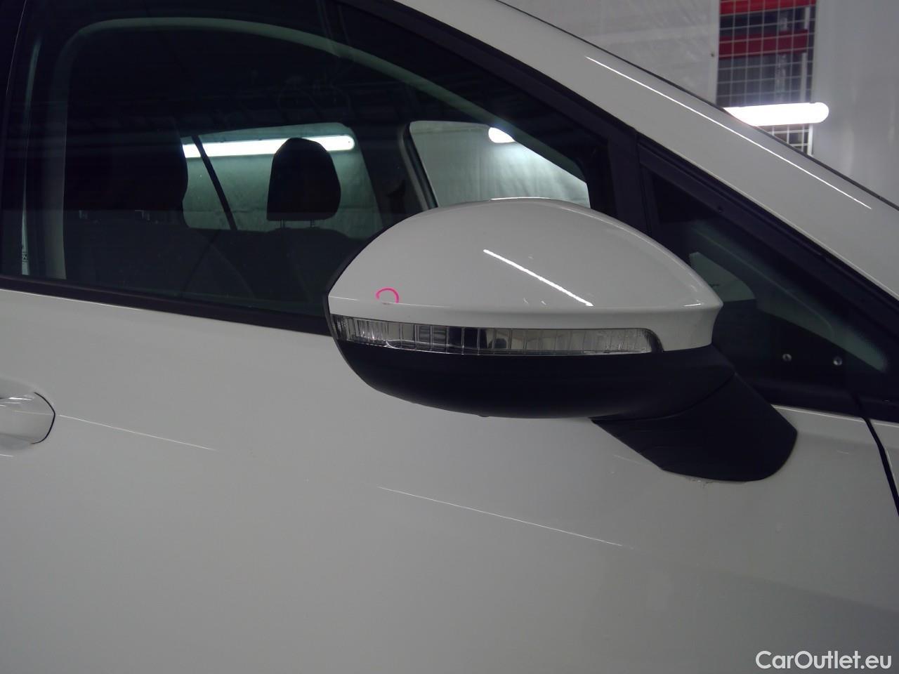  Volkswagen  Golf  SC 1.5 eTSI 130 Aut #5