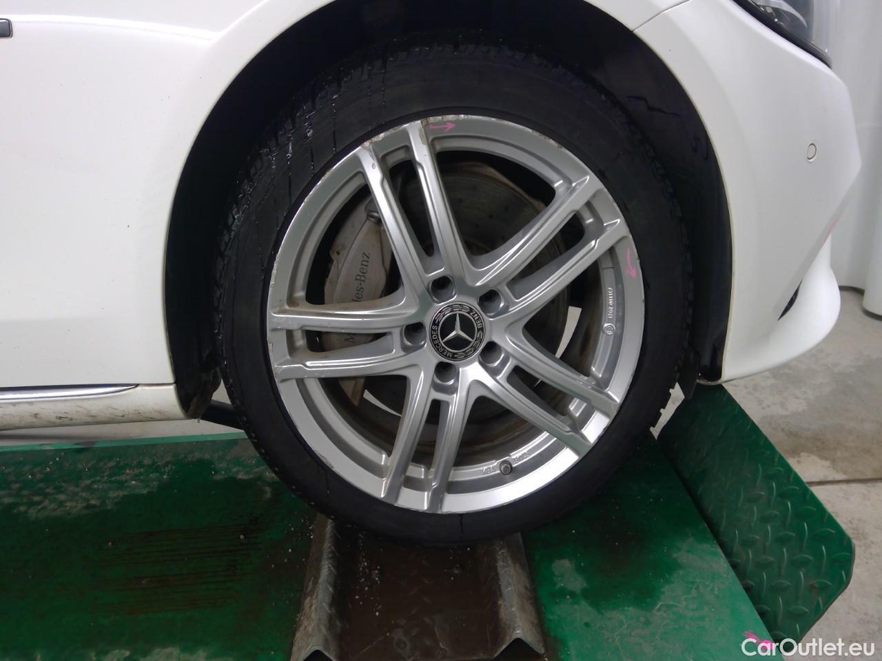  Mercedes  C-Klasse C 300 de T SE edition Aut #19