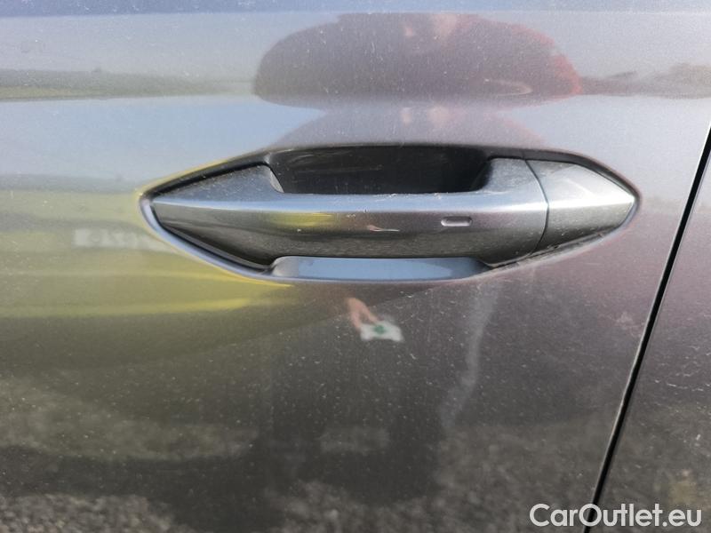  Skoda  Octavia  Combi (NX3)(2020) Oct.Combi 2.0TDI 85 Style AT #3