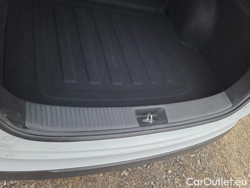  Hyundai  i30  (PD)(01.2017  ->)  kom.1.0TGDI 120 Comfort #14