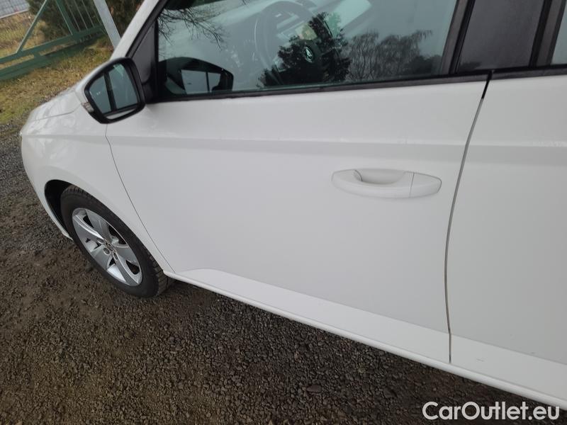  Skoda  Fabia  Combi (2015) Co 1.0TSI70 Style #4