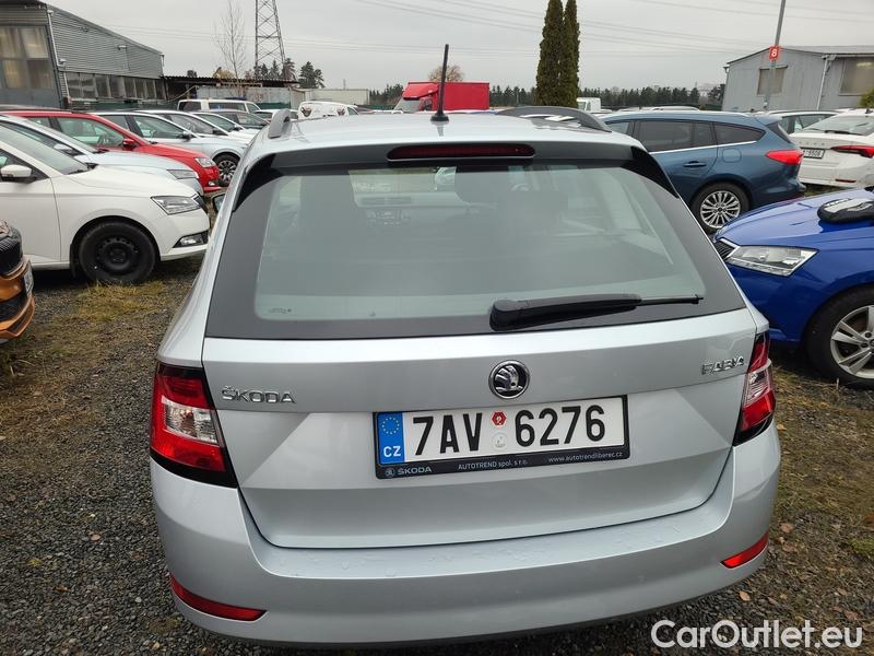  Skoda  Fabia  Combi (2015)  Com.1.0TSI 70 Ambition #14