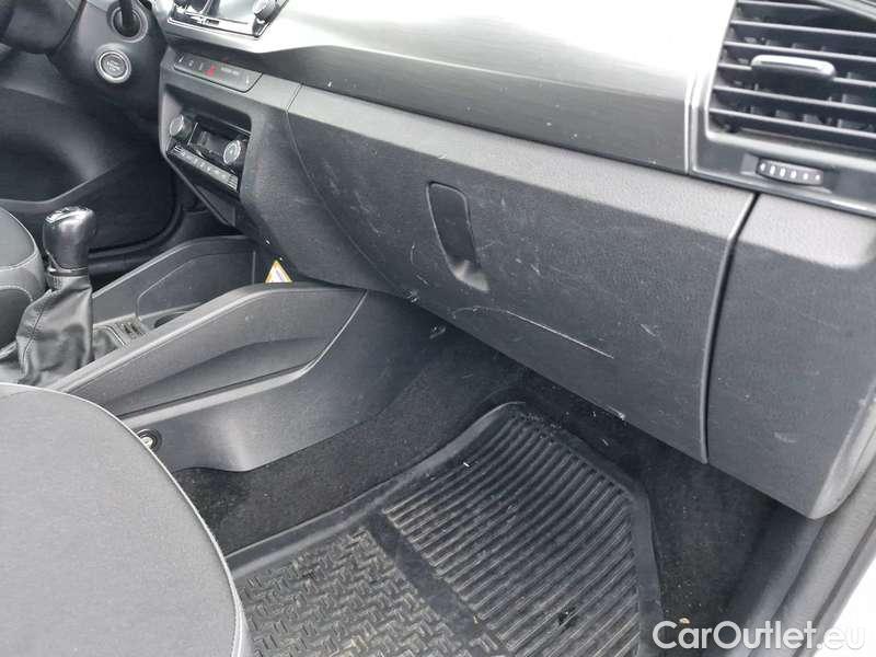  Skoda  Fabia  Combi (2015)  Com.1.0TSI 70 Style #12