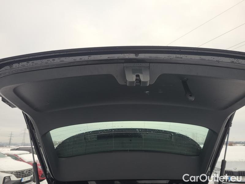  Skoda  Octavia  Combi (NX3)(2020) Oct.Combi 2.0TDI 110 Style AT #12