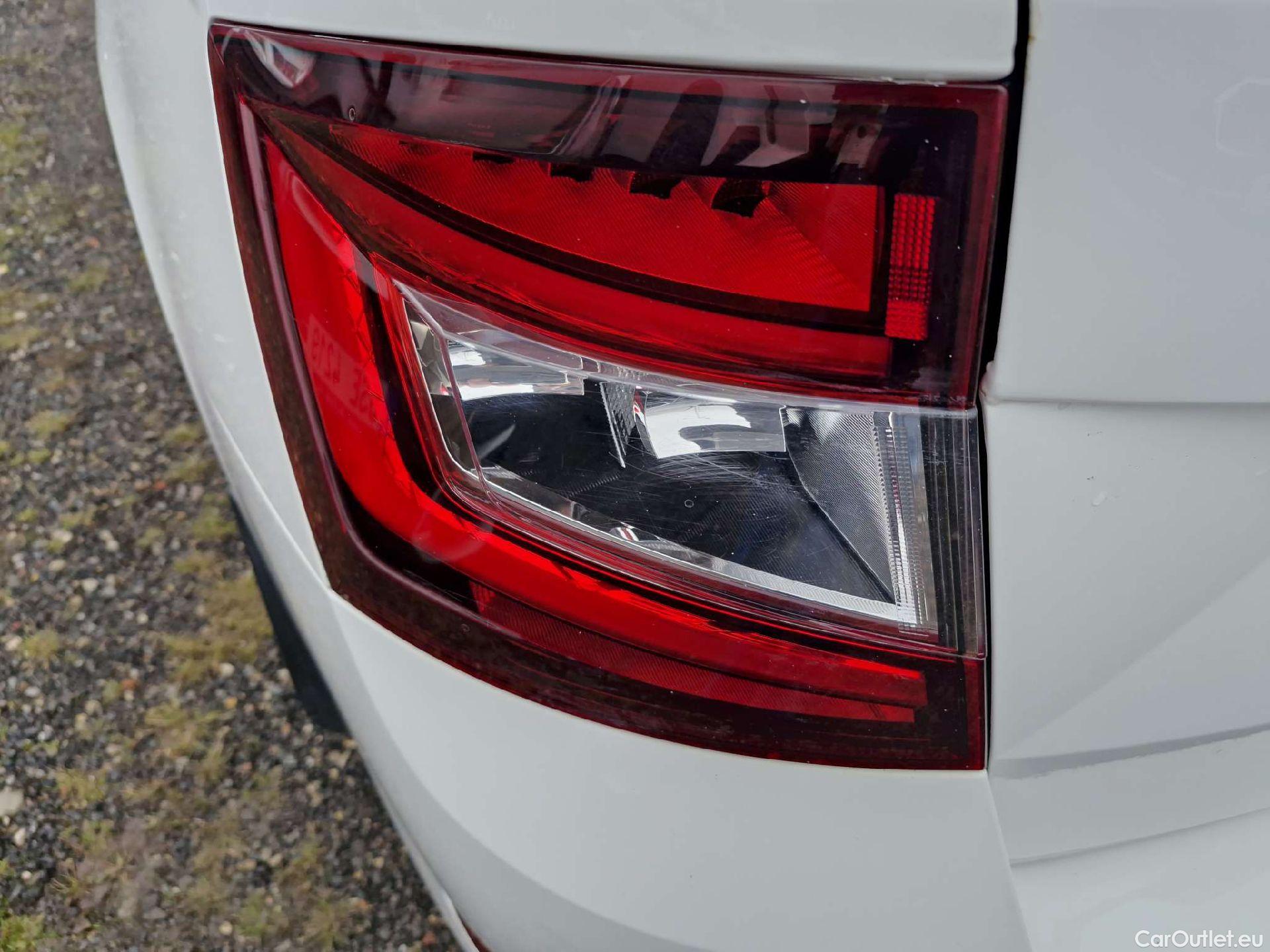  Skoda  Fabia  Combi (2015)  Com.1.0TSI 70 Style #26