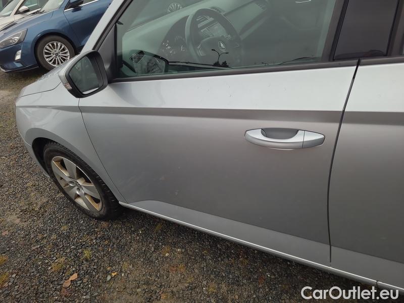  Skoda  Fabia  Combi (2015)  Com.1.0TSI 70 Ambition #3