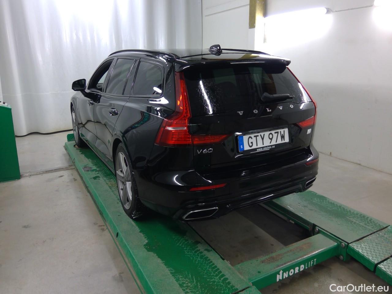  Volvo  V60  T6 AWD R-Design Rechar.Aut #3
