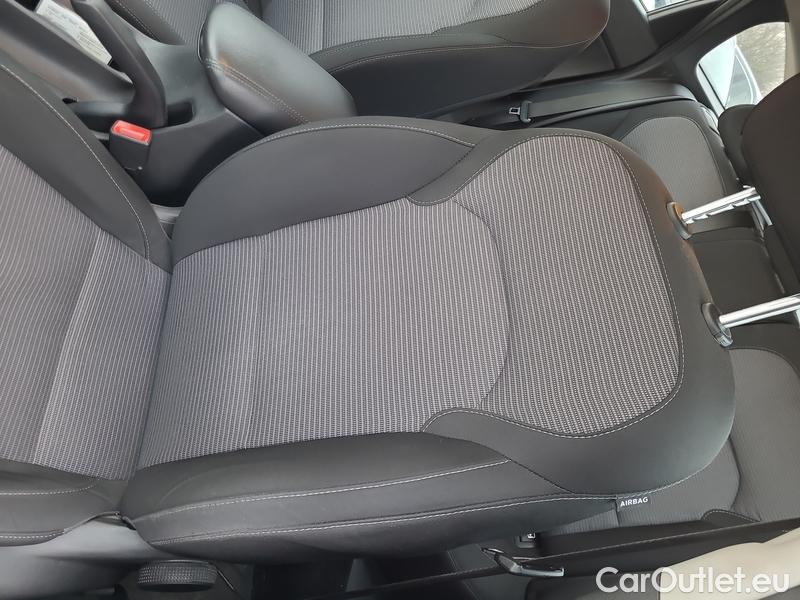  Hyundai  i30  (PD)(01.2017  ->)  kom.1.0TGDI 120 Comfort #8