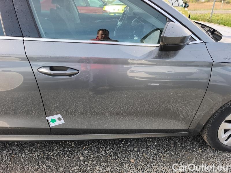  Skoda  Octavia  Combi (NX3)(2020) Oct.Combi 2.0TDI 85 Style AT #18