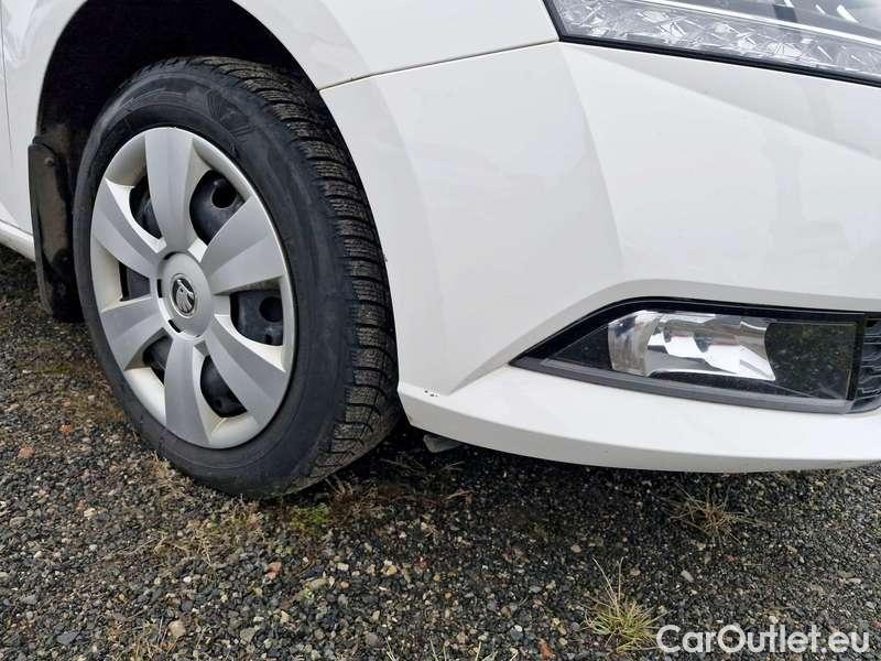  Skoda  Fabia  Combi (2015)  Com.1.0TSI 70 Style #19