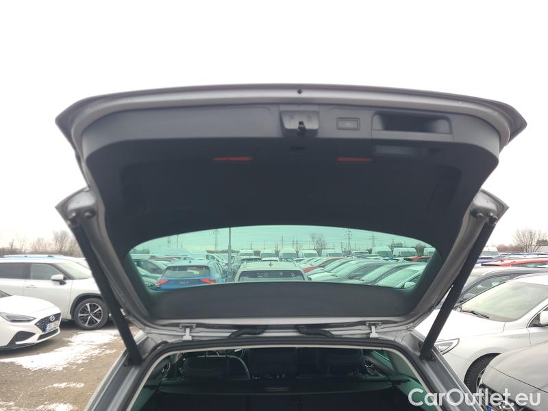  Volkswagen  Passat  Variant (CB5) (2019) Pas.Var.2.0TDI 110 Elegance #7