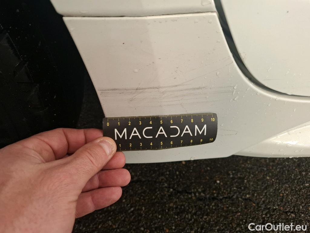  Toyota  Corolla TOYOTA  Touring Sports / 2018 / 5P / Break Hybride 122h Dynamic Business Stage Acad #18