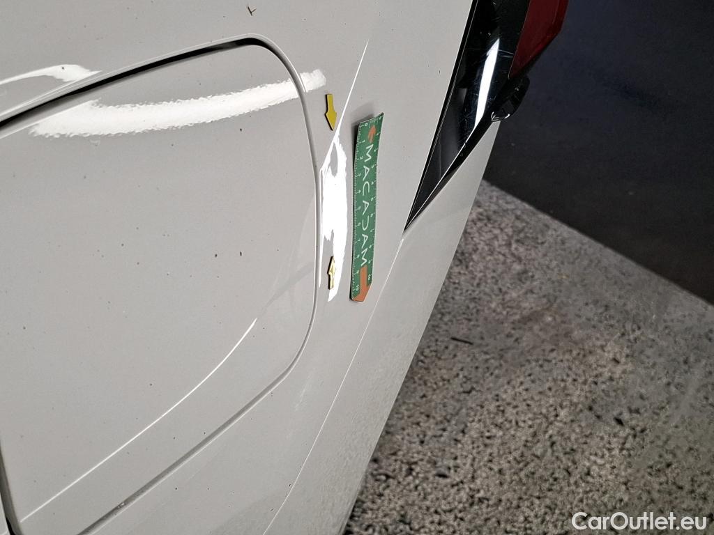  Toyota  RAV4 TOYOTA  Hybride / 2018 / 5P / SUV Hybride AWD Dynamic Business Beyond Zero #29