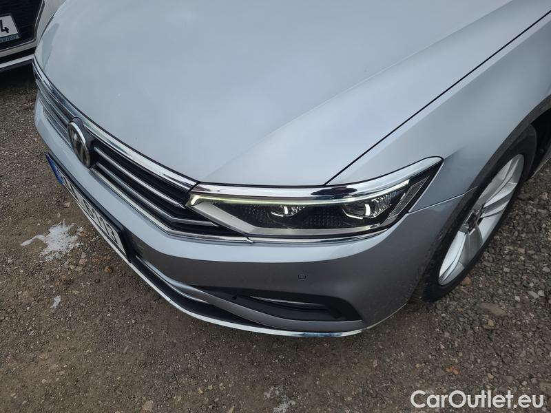  Volkswagen  Passat  Variant (CB5) (2019) Pas.Var.2.0TDI 110 Elegance #19