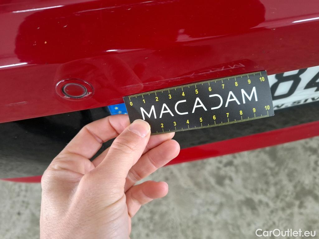  Toyota  Corolla TOYOTA  / 2018 / 5P / Berline Hybride 122h Design #27