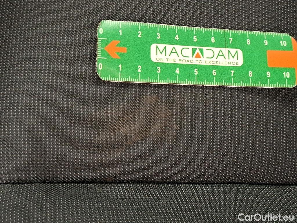  Toyota  Corolla TOYOTA  / 2018 / 5P / Berline Hybride 122h Dynamic Business Stage Acad #3