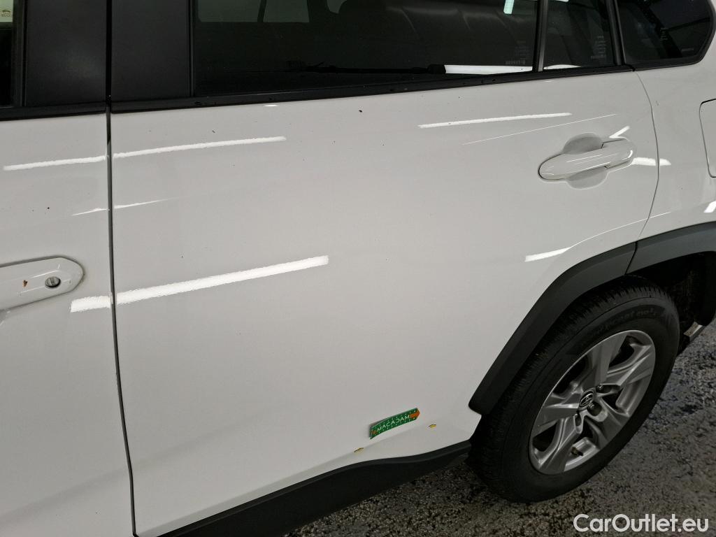  Toyota  RAV4 TOYOTA  Hybride / 2018 / 5P / SUV Hybride AWD Dynamic Business Beyond Zero #3