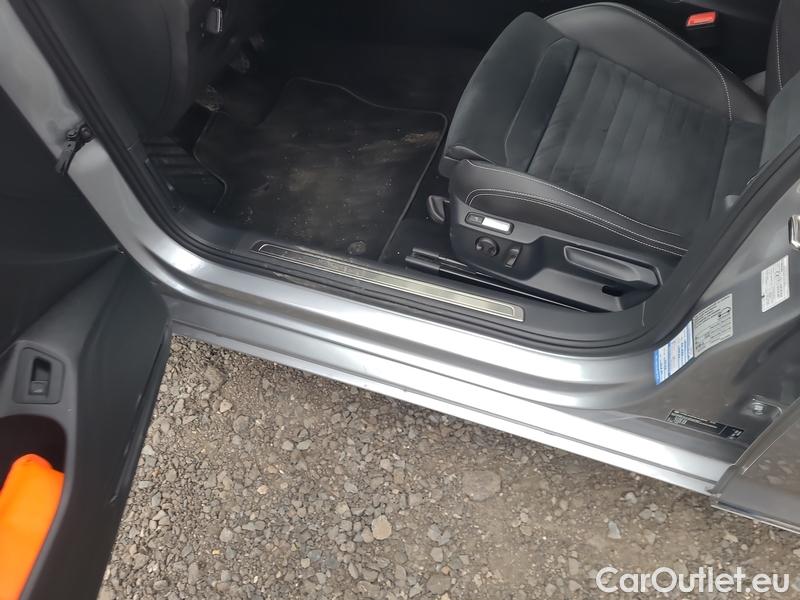  Volkswagen  Passat  Variant (CB5) (2019) Pas.Var.2.0TDI 110 Elegance #3