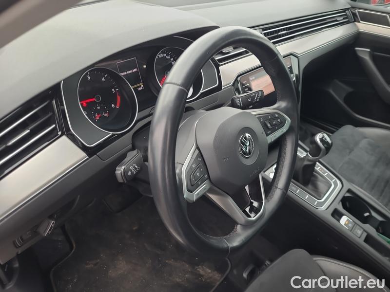  Volkswagen  Passat  Variant (CB5) (2019) Pas.Var.2.0TDI 110 Elegance #11