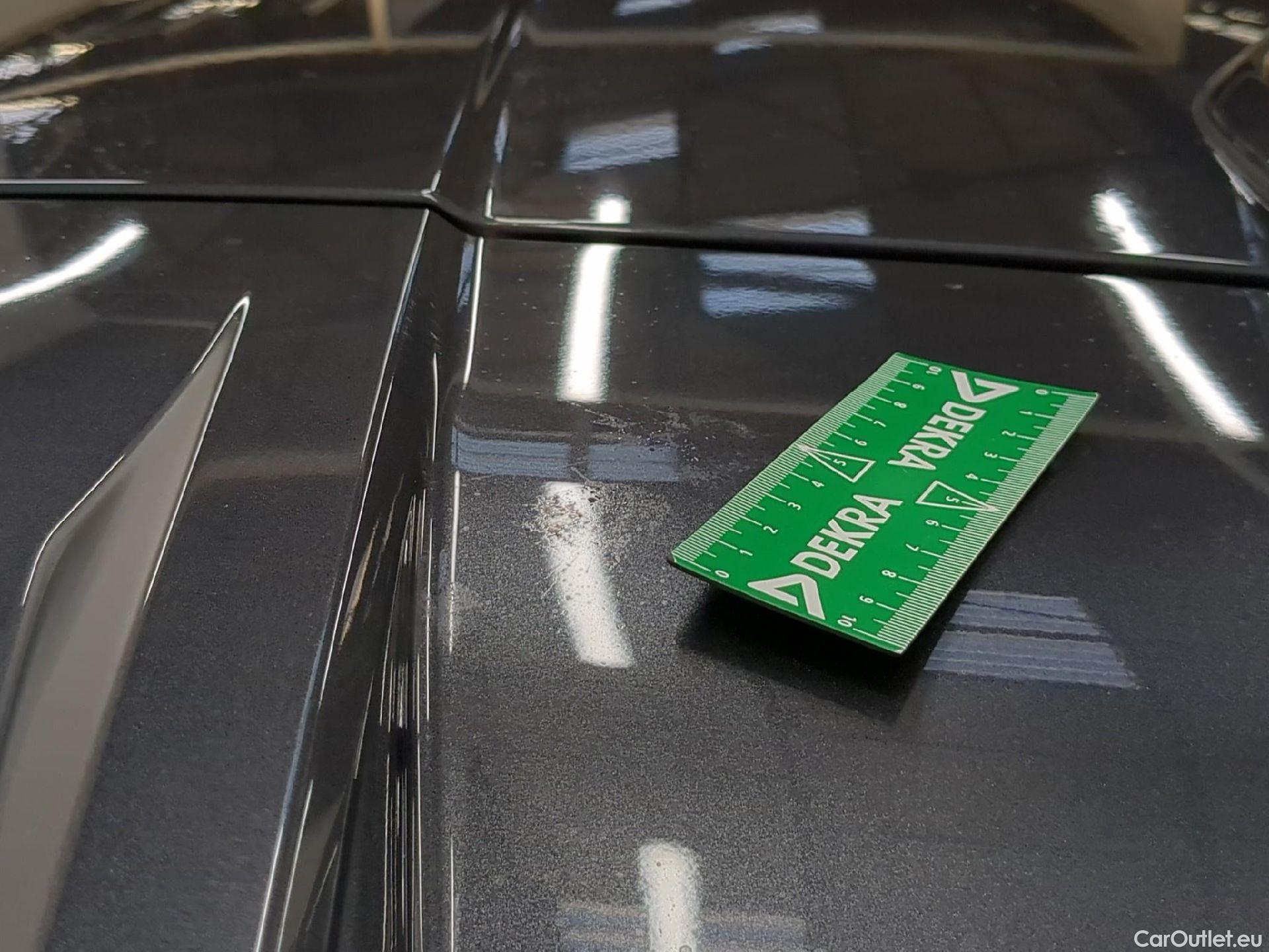  Toyota  C-HR TOYOTA  / 2016 / 5P / SUV 1.8 Hybride 122 Dynamic Business Beyond #17