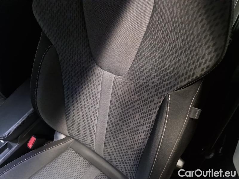  Skoda  Octavia  Lim (PV3) (2024)  2.0TDI 85 Style 5d #8