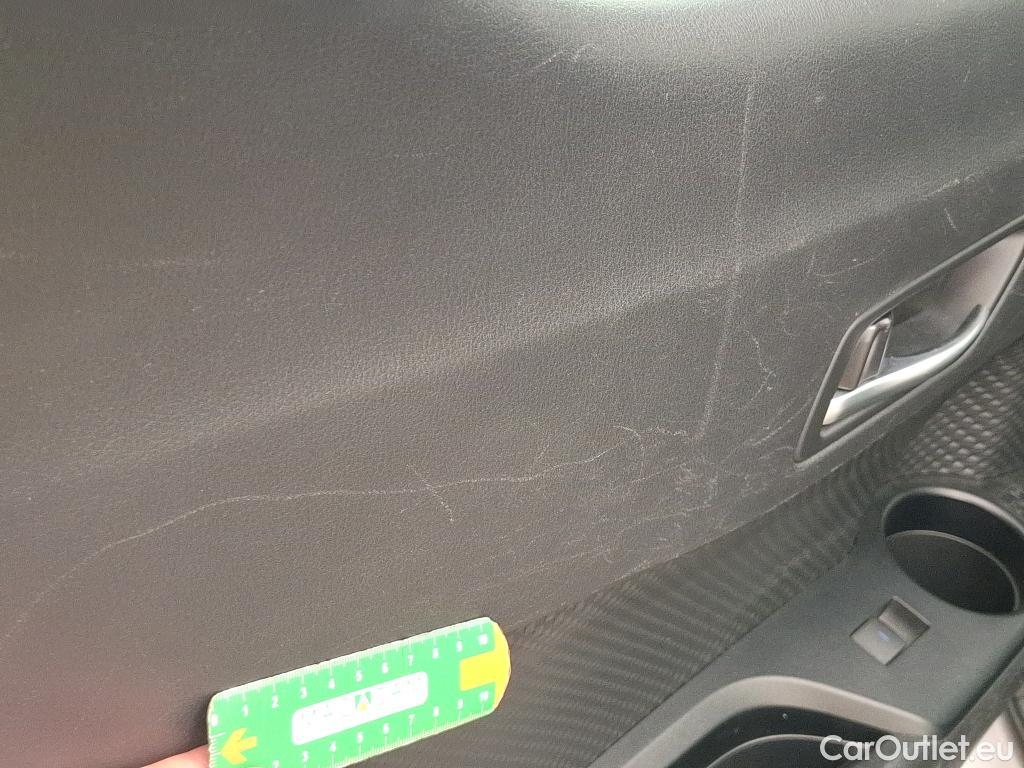  Toyota  C-HR TOYOTA  / 2016 / 5P / SUV 1.8 Hybride 122 Dynamic Business Stage A #15