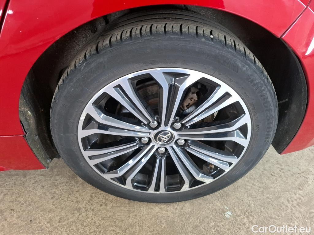  Toyota  Corolla TOYOTA  / 2018 / 5P / Berline Hybride 122h Design #30