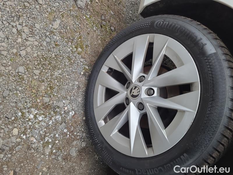  Skoda  Octavia  Lim (PV3) (2024)  2.0TDI 85 Style 5d #12