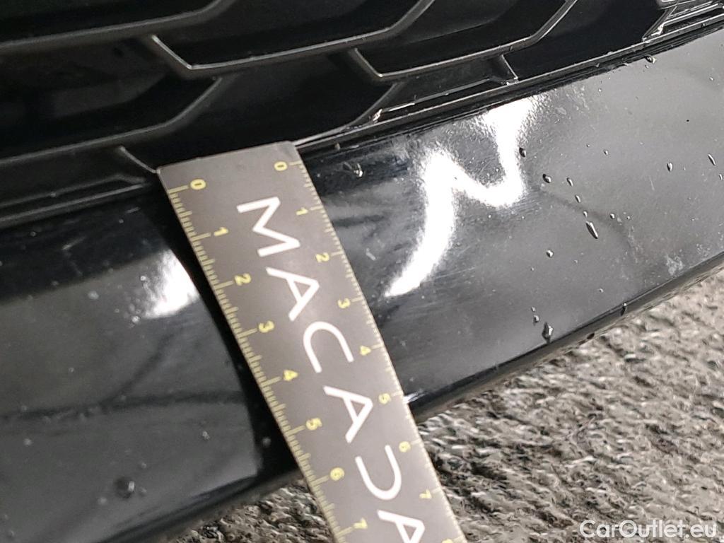  Toyota  Corolla TOYOTA  / 2018 / 5P / Berline Hybride 122h Dynamic Business Beyond Zer #19