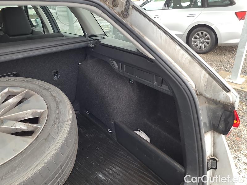  Skoda  Octavia  Combi (NX3)(2020) Oct.Combi 2.0TDI 85 Ambition #13