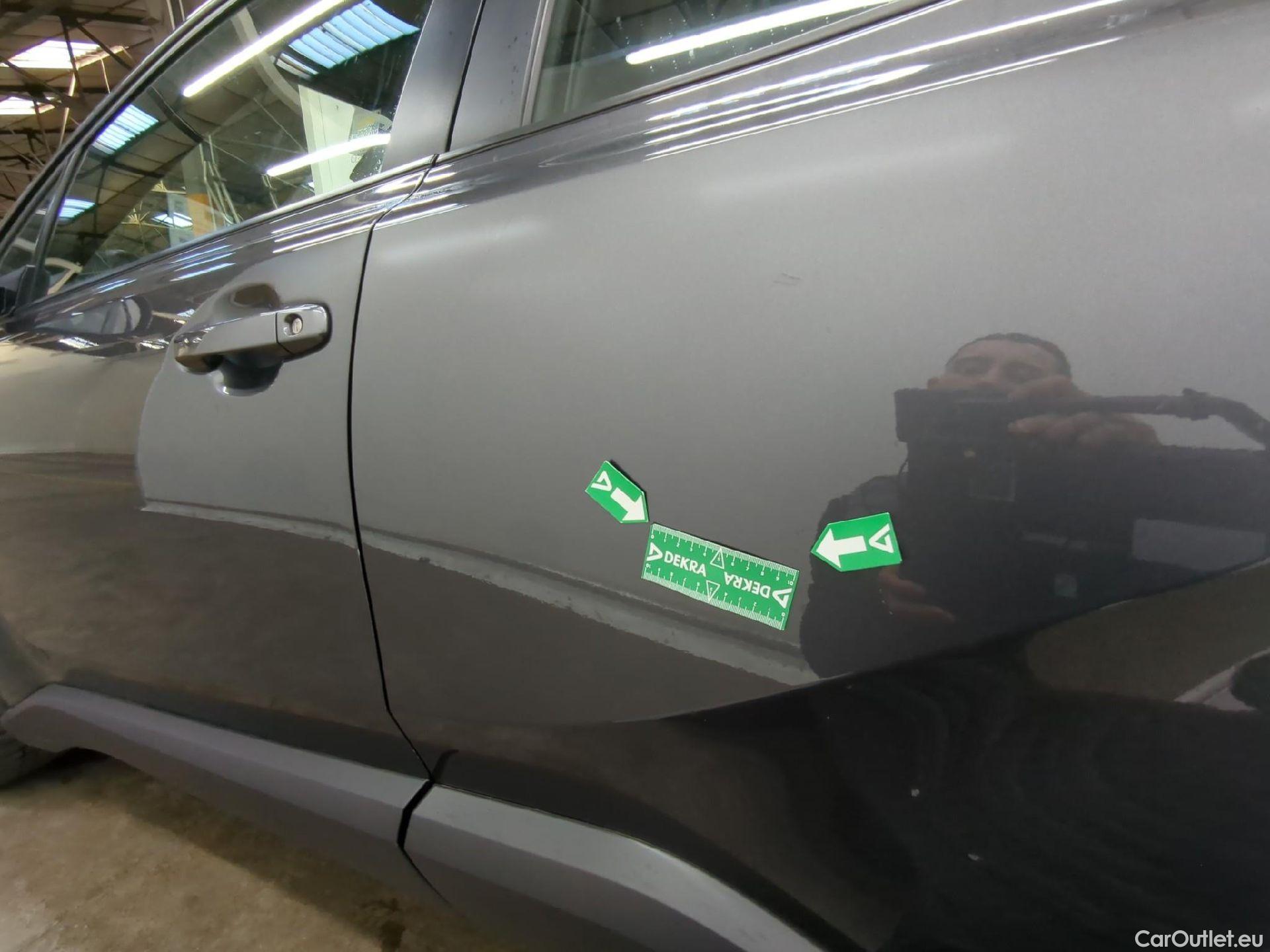  Toyota  C-HR TOYOTA  / 2016 / 5P / SUV 1.8 Hybride 122 Dynamic Business Beyond #12