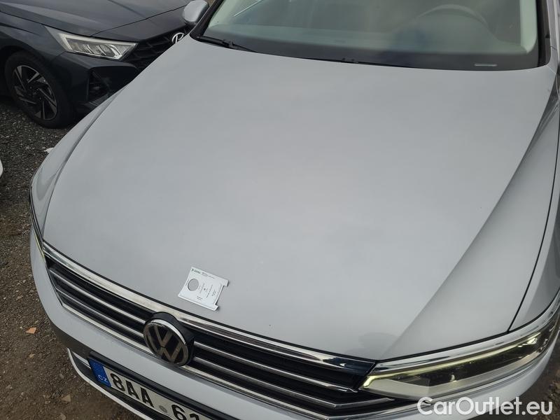  Volkswagen  Passat  Variant (CB5) (2019) Pas.Var.2.0TDI 110 Elegance #17
