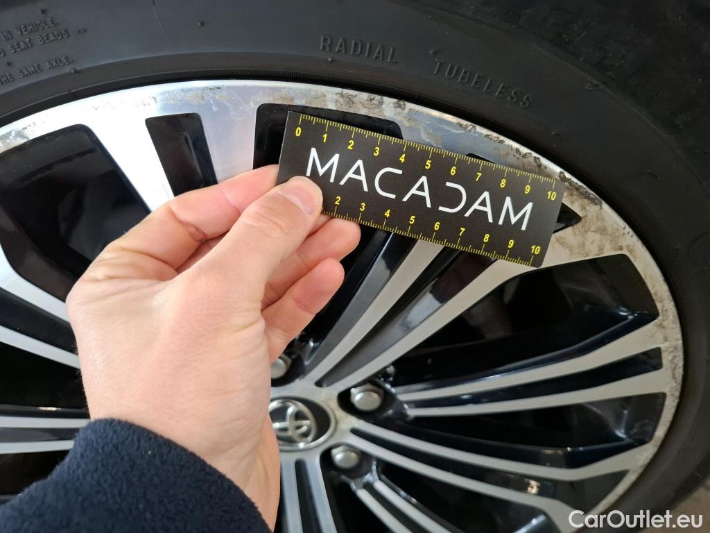  Toyota  Corolla TOYOTA  / 2018 / 5P / Berline Hybride 122h Design #42