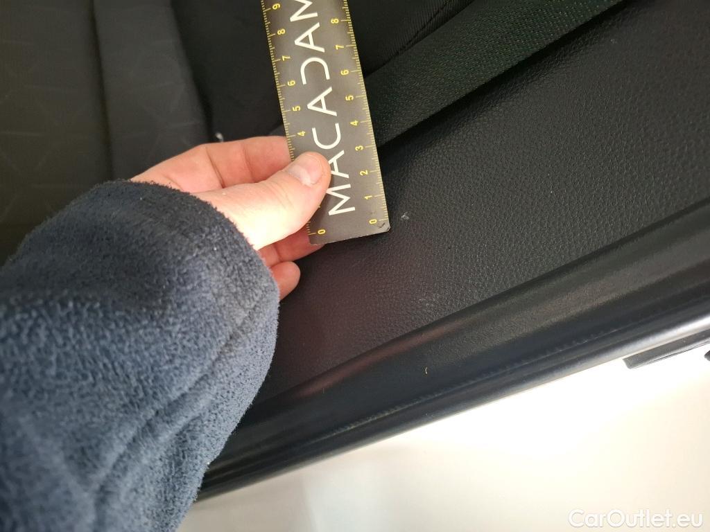  Toyota  RAV4 TOYOTA  Hybride / 2018 / 5P / SUV Hybride AWD 222ch Dynamic #16