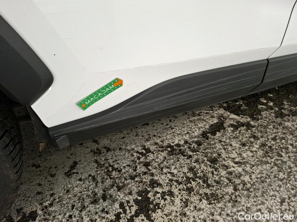  Toyota  RAV4 TOYOTA  Hybride / 2018 / 5P / SUV Hybride AWD Dynamic Business Beyond Zero #32