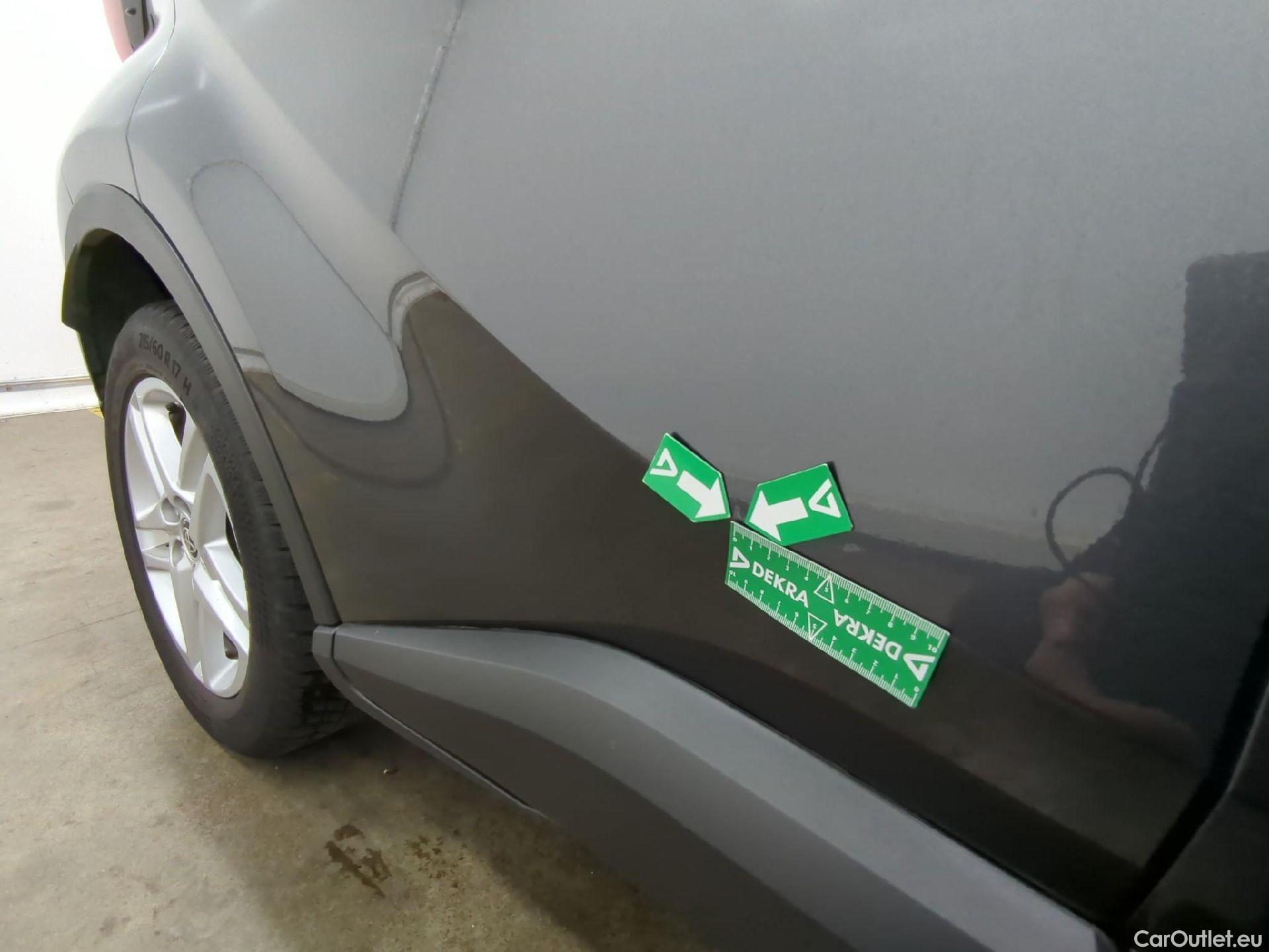  Toyota  C-HR TOYOTA  / 2016 / 5P / SUV 1.8 Hybride 122 Dynamic Business Beyond #5