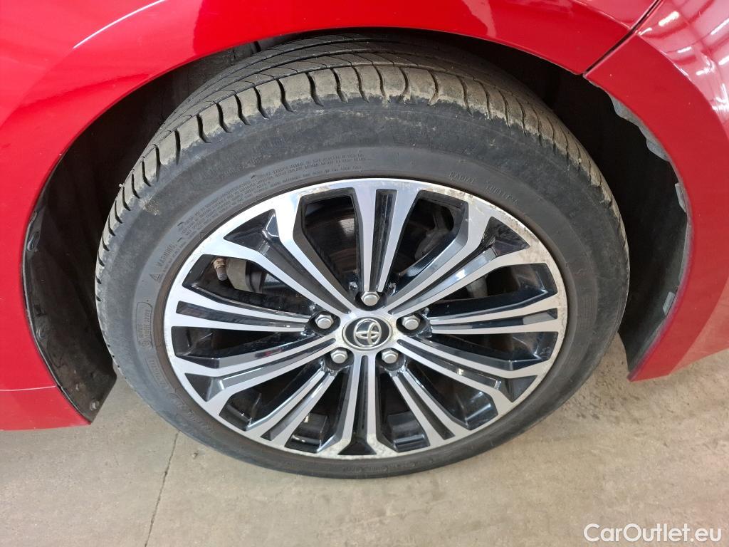  Toyota  Corolla TOYOTA  / 2018 / 5P / Berline Hybride 122h Design #41