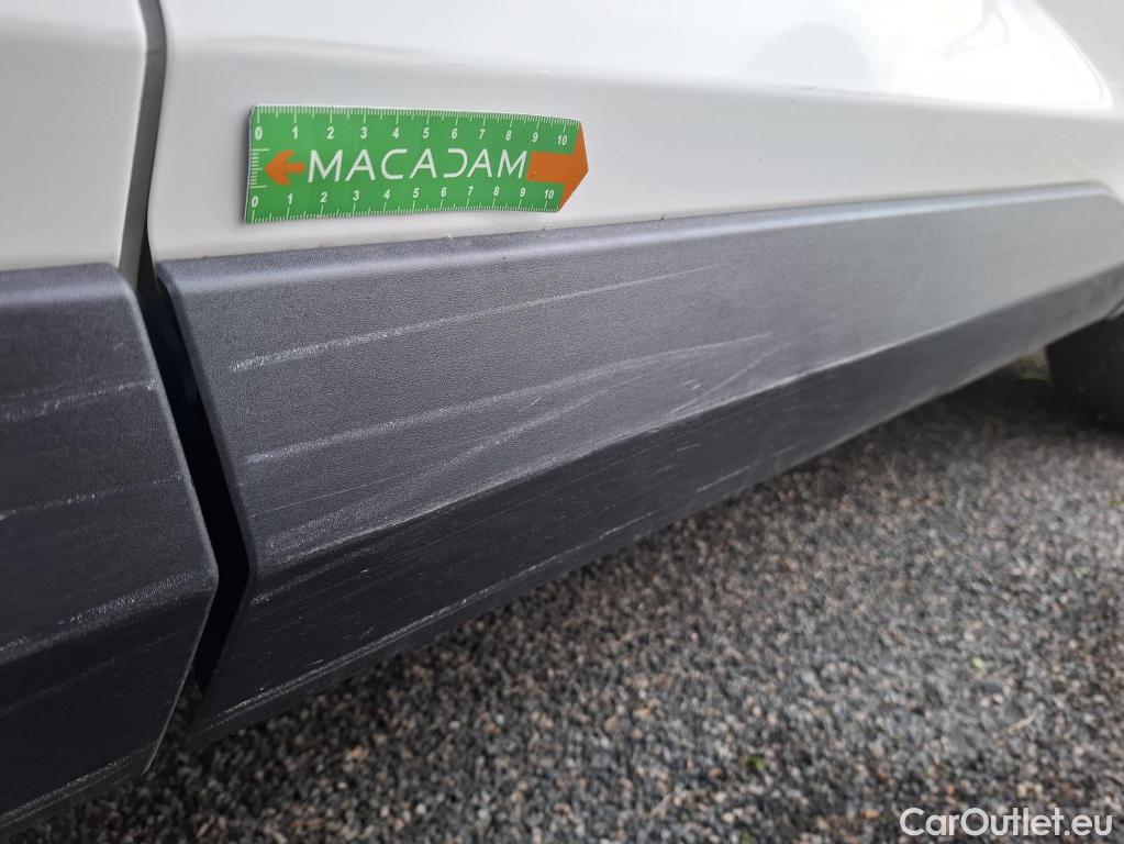  Toyota  RAV4 TOYOTA  Hybride / 2018 / 5P / SUV Hybride AWD Dynamic Business Beyond Zero #35