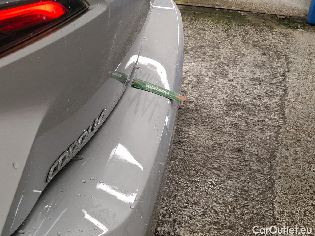  Toyota  Corolla TOYOTA  / 2018 / 5P / Berline Hybride 122h Dynamic Business Stage Acad #5