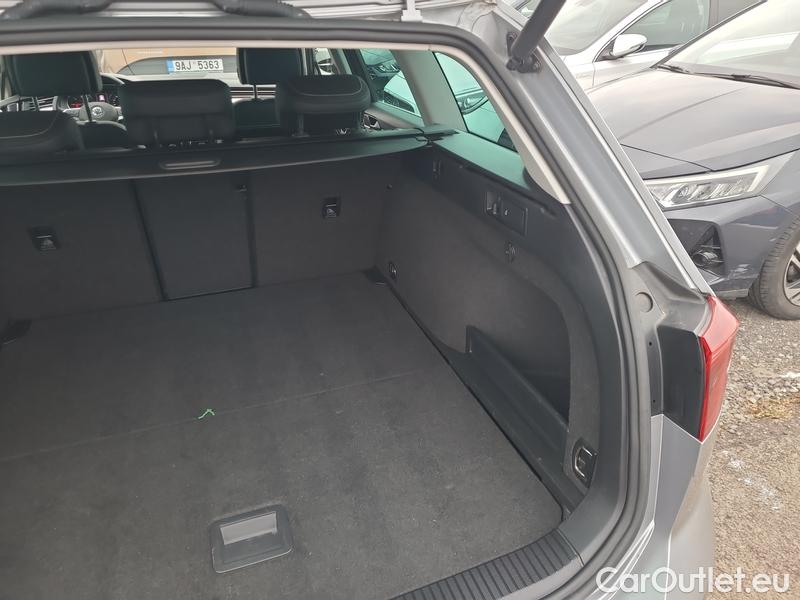  Volkswagen  Passat  Variant (CB5) (2019) Pas.Var.2.0TDI 110 Elegance #26