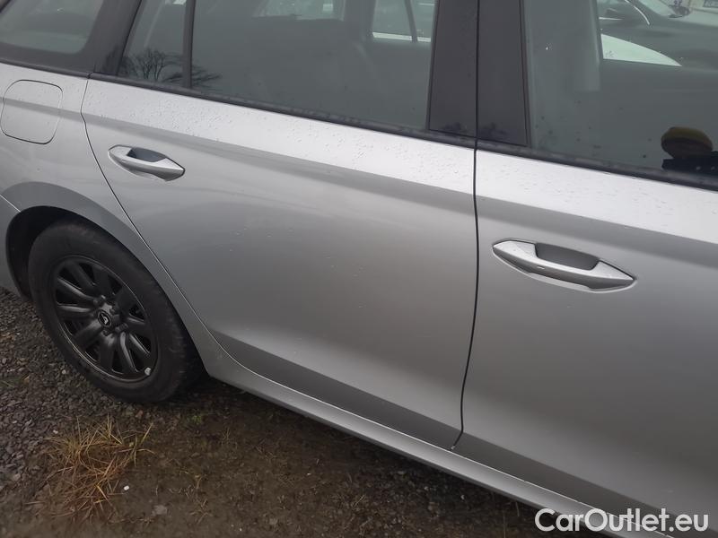  Skoda  Octavia  Combi (NX3)(2020) Oct.Combi 2.0TDI 85 Ambition #19