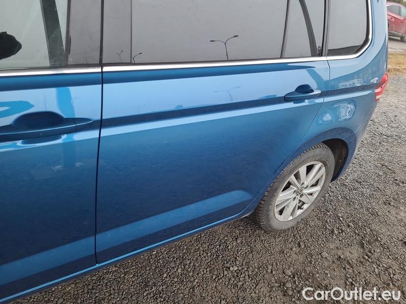  Volkswagen  Touran  (5T1)(2015)- Volkswagen  1.5TSI 110 Marat.Edt.AT #4