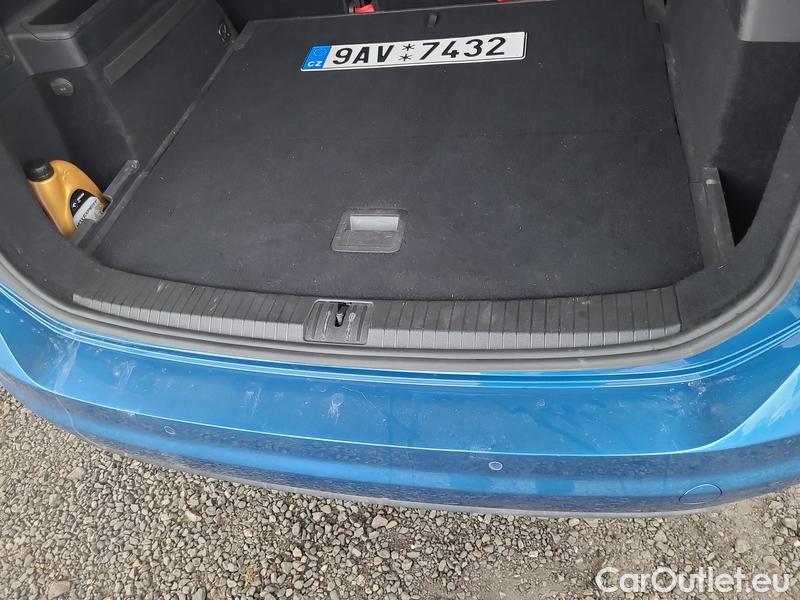  Volkswagen  Touran  (5T1)(2015)- Volkswagen  1.5TSI 110 Marat.Edt.AT #15